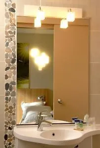 Chagnot Hotel 3*